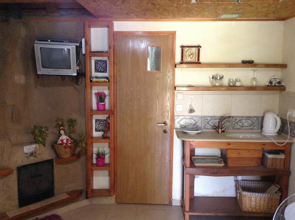 Dutch Farm Israel Bed and Breakfast Sede Zevi Esterno foto